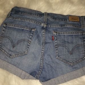 levi’s shorts